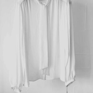 33.　PASSIONE /パシオーネ ジョーゼットリボンタイブラウス/オフホワイト（No.516909）