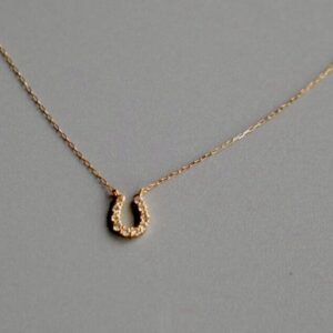 1011.　K18  馬蹄ネックレス  40cm