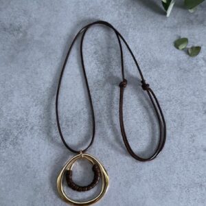 301. ayane /アヤン レザーオーバルリングネックレス(ゴールド)(275826)